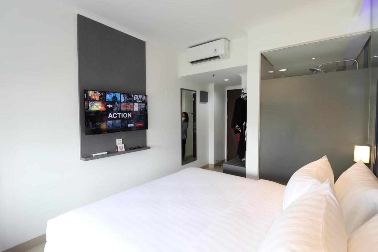Moritz Biz Gandaria Hotel Jakarta Exterior photo