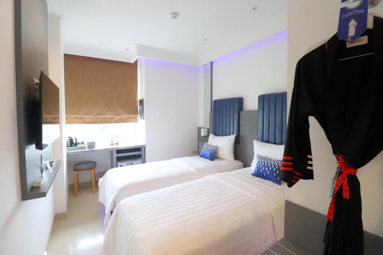Moritz Biz Gandaria Hotel Jakarta Exterior photo